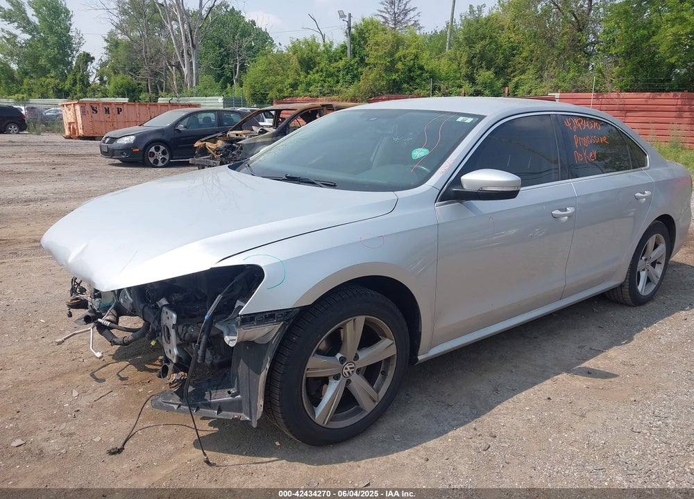 2014 VOLKSWAGEN PASSAT VIN: 1VWBS7A3XEC095108