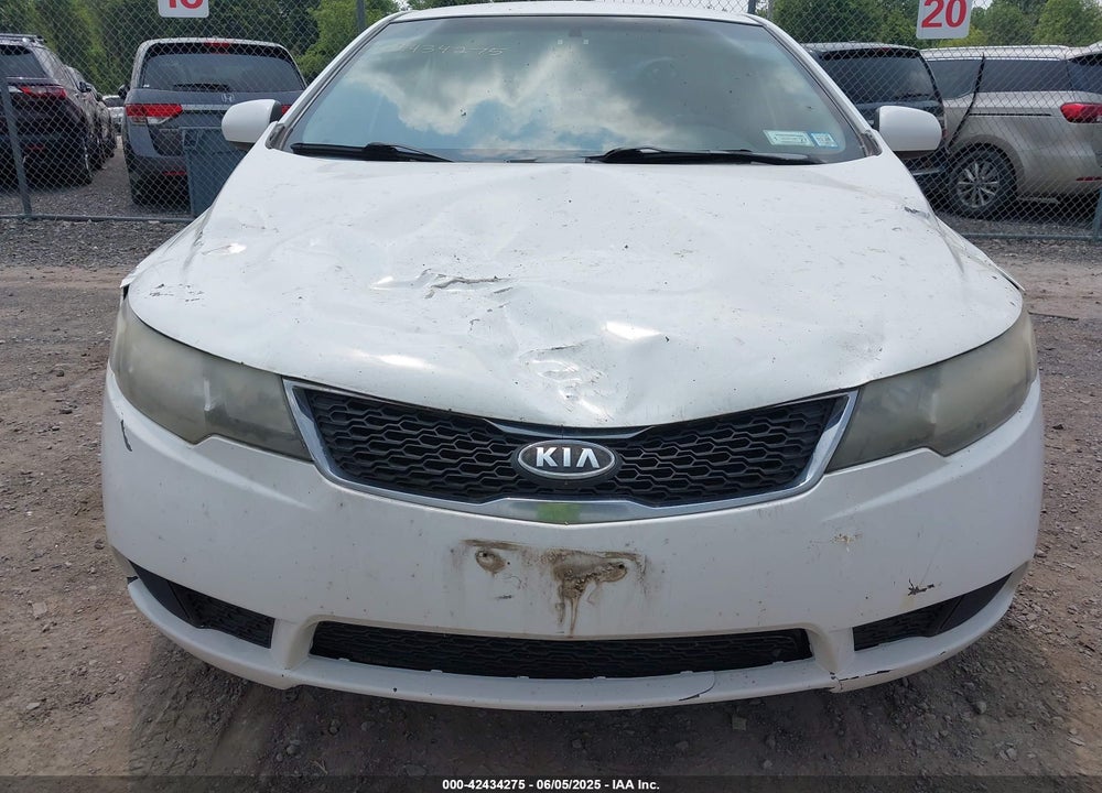 2013 KIA FORTE LX VIN: KNAFT4A24D5715930