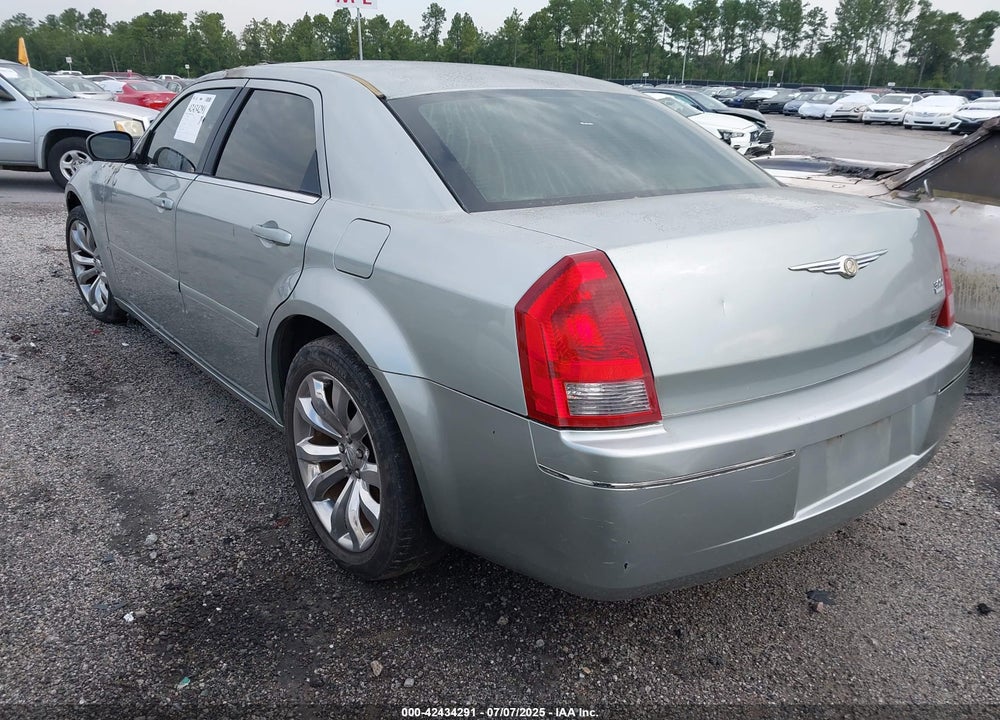 2005 CHRYSLER 300 TOURING VIN: 2C3JA53G15H592300