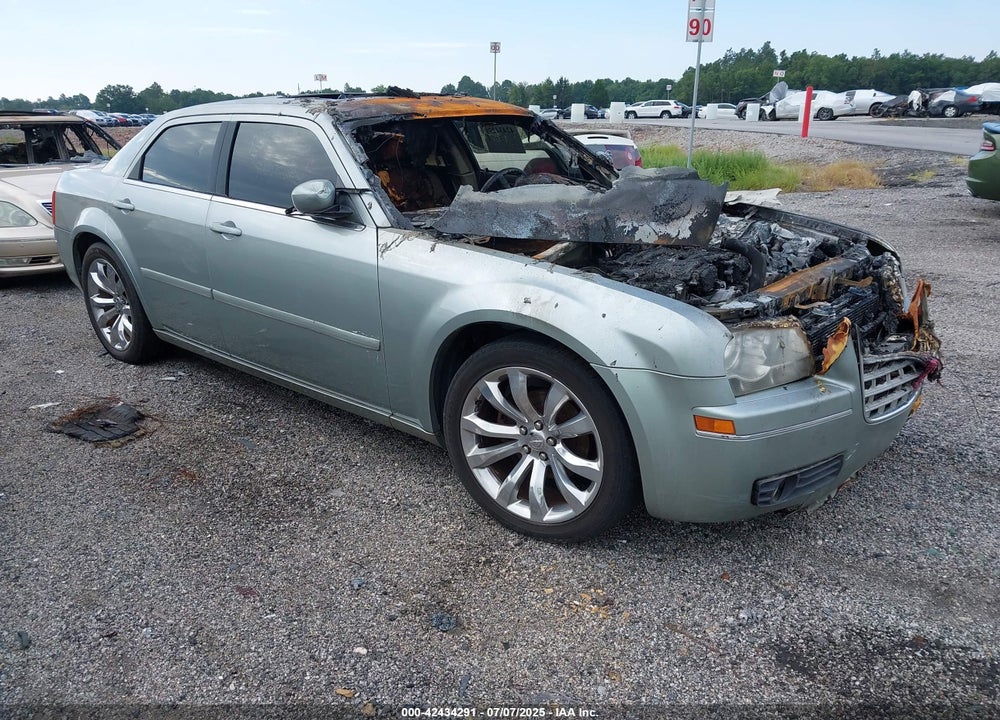 2005 CHRYSLER 300 TOURING VIN: 2C3JA53G15H592300