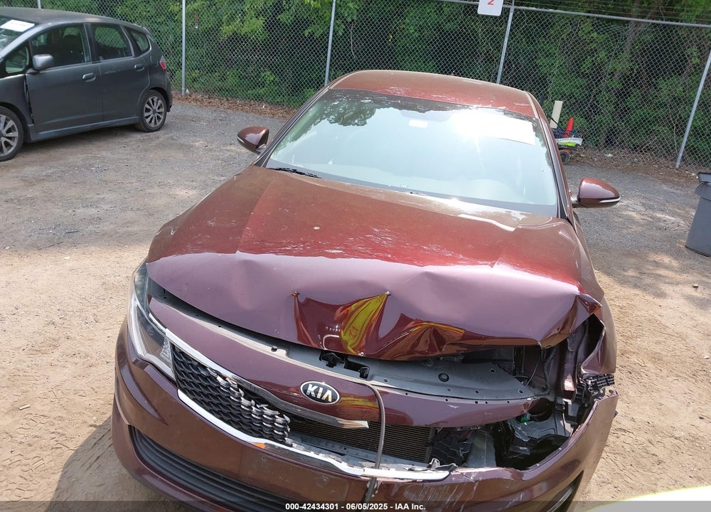 2018 KIA OPTIMA VIN: 5XXGT4L36JG185545
