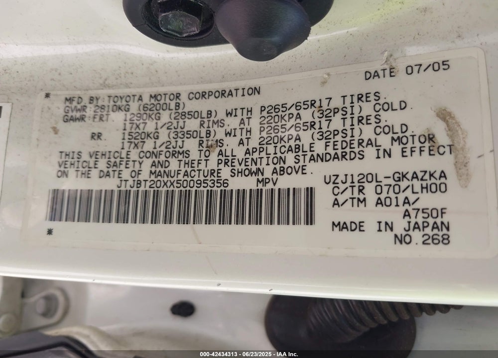 2005 LEXUS GX 470 VIN: JTJBT20XX50095356