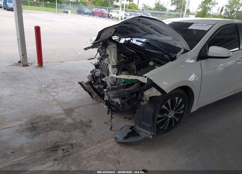 2014 TOYOTA COROLLA LE VIN: 2T1BURHE0EC217501