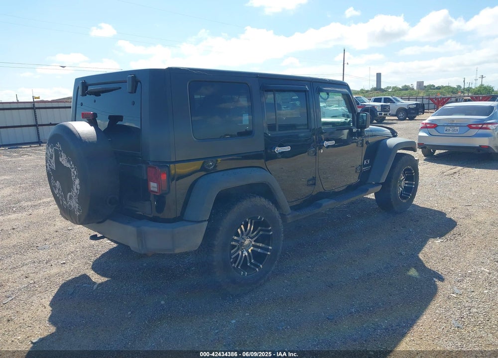 2008 JEEP WRANGLER / VIN: 1J4GA39148L500904