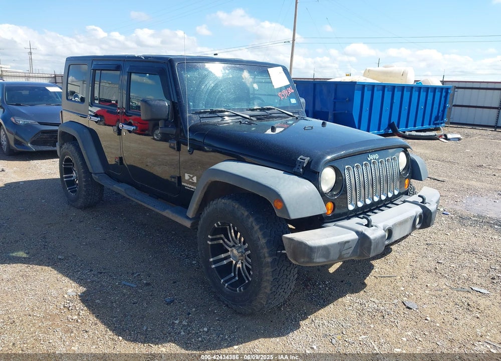 2008 JEEP WRANGLER / VIN: 1J4GA39148L500904