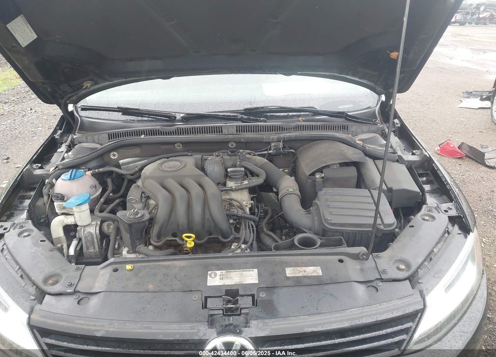 2014 VOLKSWAGEN JETTA VIN: 3VW2K7AJ7EM435702