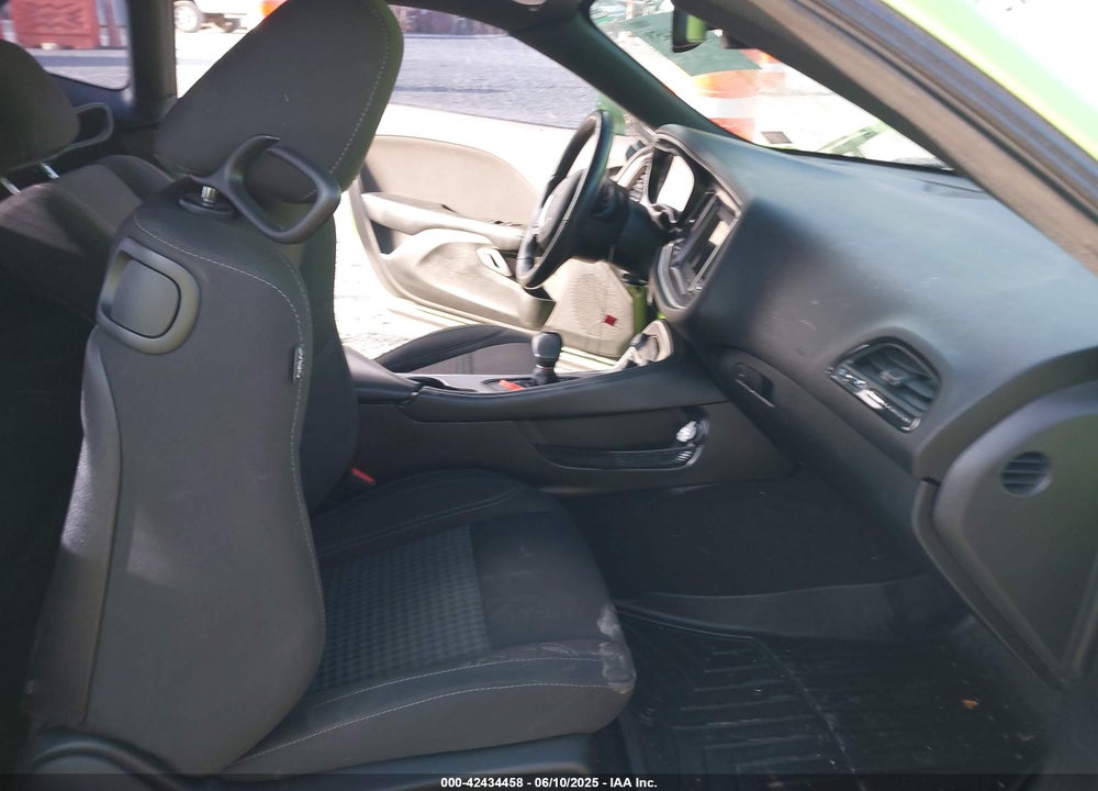2019 DODGE CHALLENGER VIN: 2C3CDZAG5KH741393