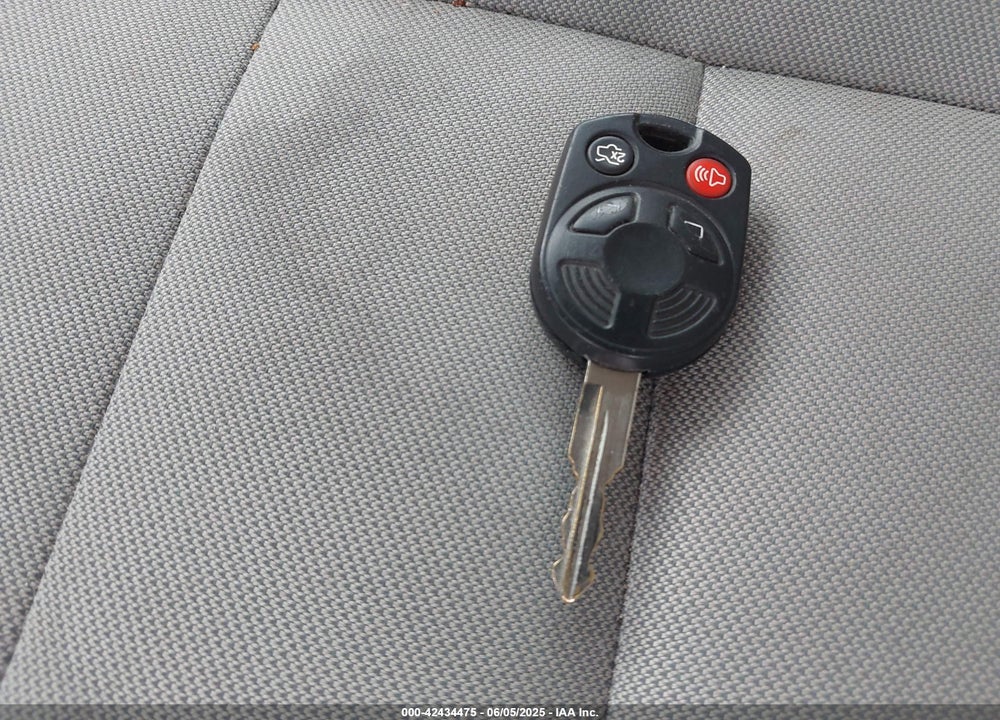 2011 FORD ESCAPE VIN: 1FMCU0D75BKC16793