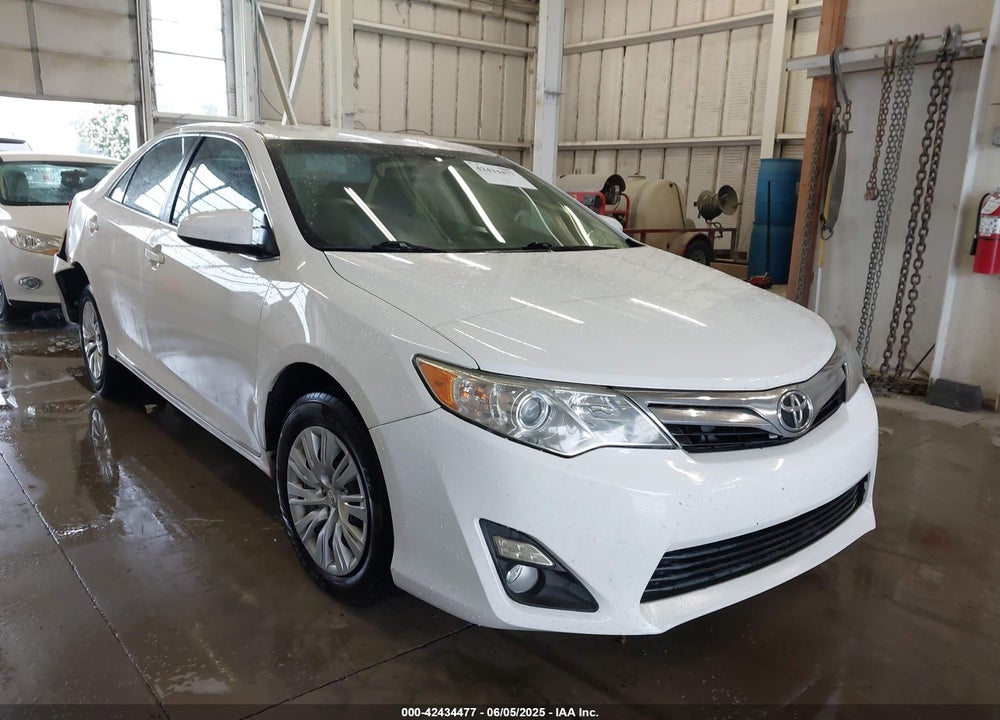 2014 TOYOTA CAMRY LE VIN: 4T1BF1FK9EU870721