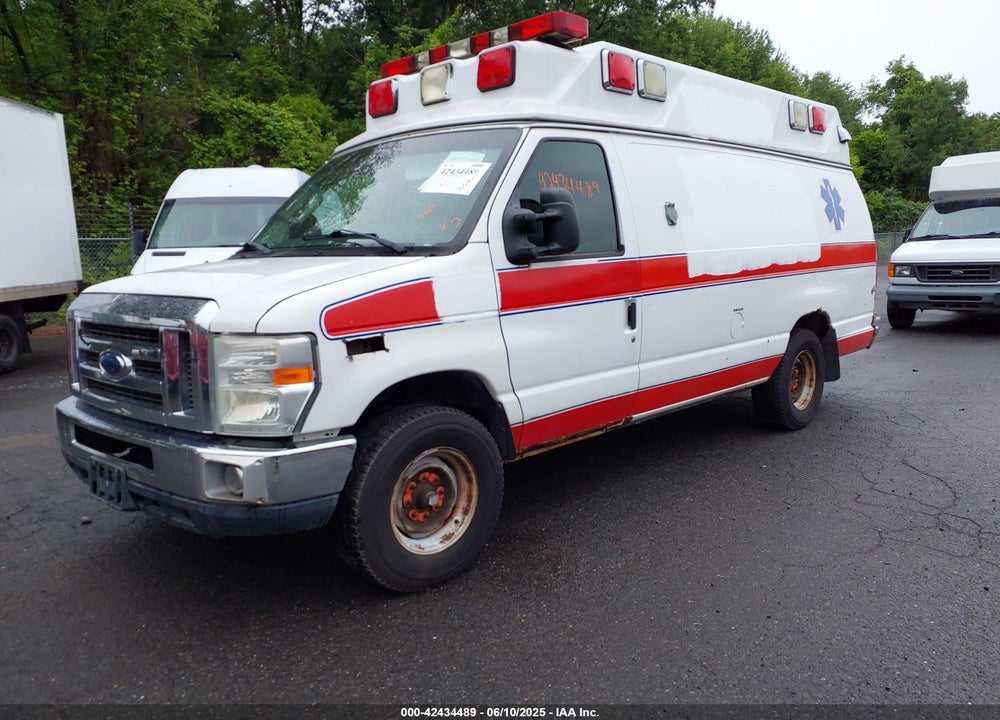 2011 FORD E-350 SUPER DUTY COMMERCIAL VIN: 1FDSS3ES3BDA82263