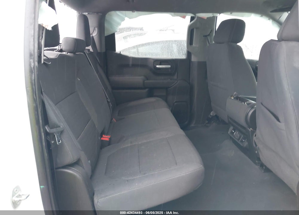 2021 CHEVROLET SILVERADO 1500 VIN: 1GCPYJEK3MZ398247