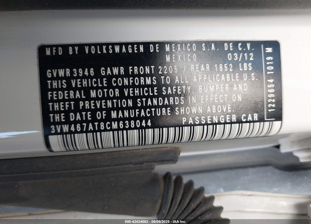 2012 VOLKSWAGEN BEETLE 2.0T TURBO VIN: 3VW467AT8CM638044