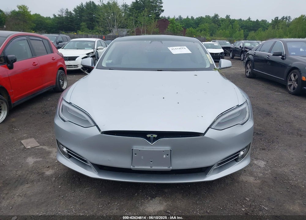 2018 TESLA MODEL S VIN: 5YJSA1E26JF264767