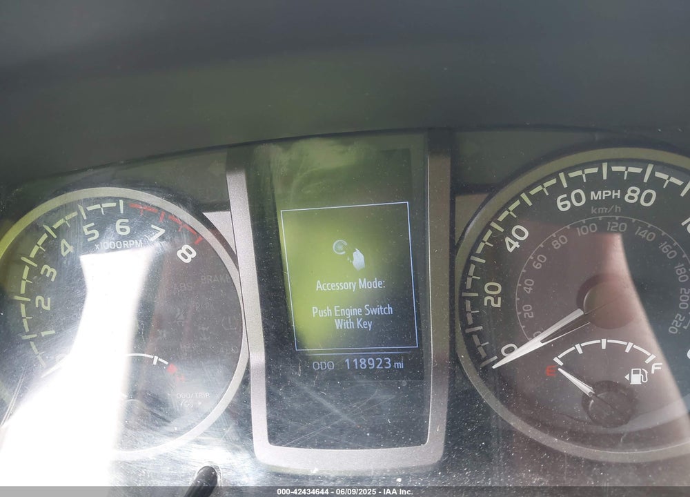 2020 TOYOTA TACOMA VIN: 5TFCZ5AN3LX221730