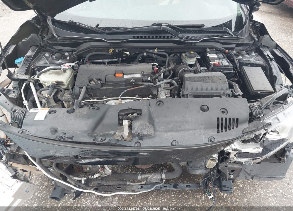 2018 HONDA CIVIC LX VIN: 19XFC2F56JE040253