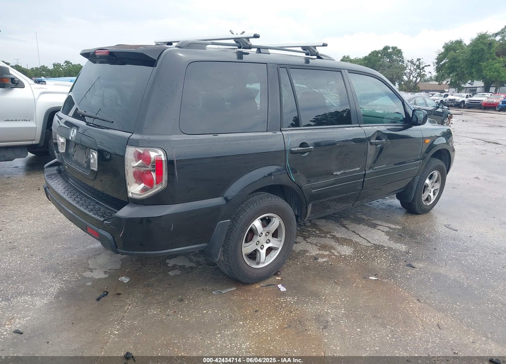 2007 HONDA PILOT VIN: 5FNYF28577B028130