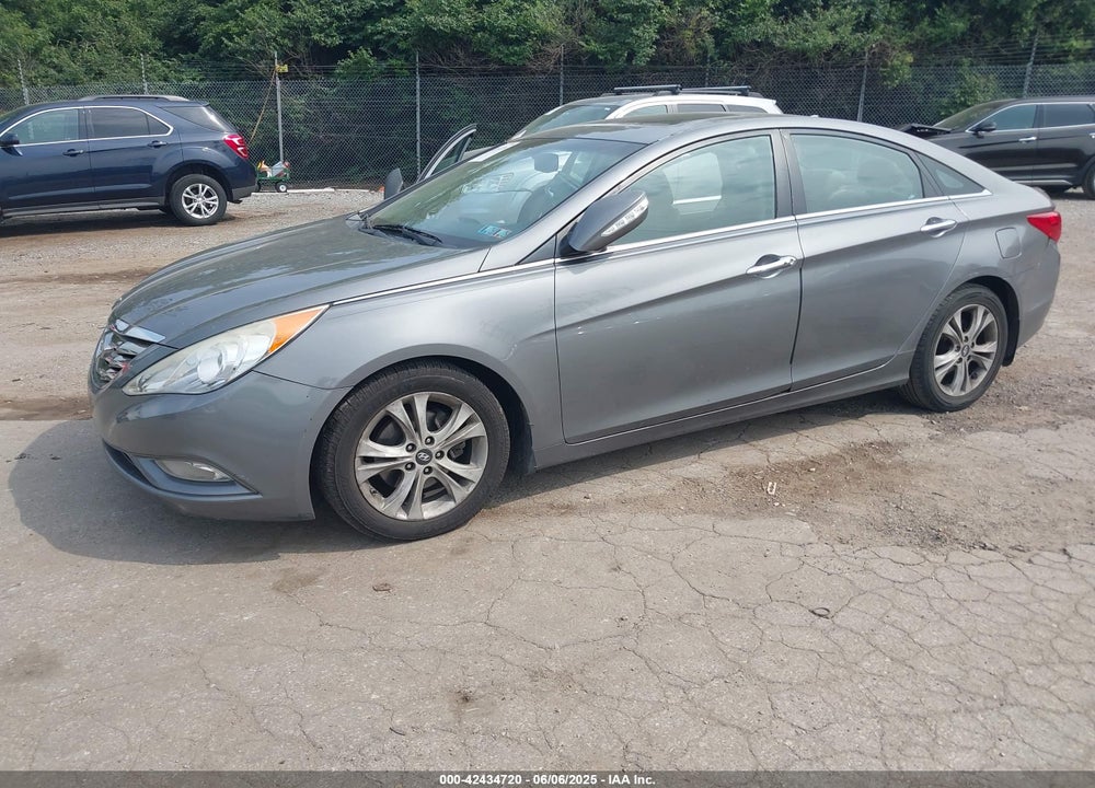 2013 HYUNDAI SONATA VIN: 5NPEC4AC4DH524063