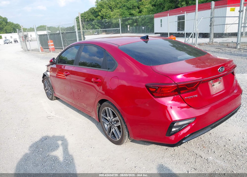 2019 KIA FORTE S VIN: 3KPF34AD2KE114389