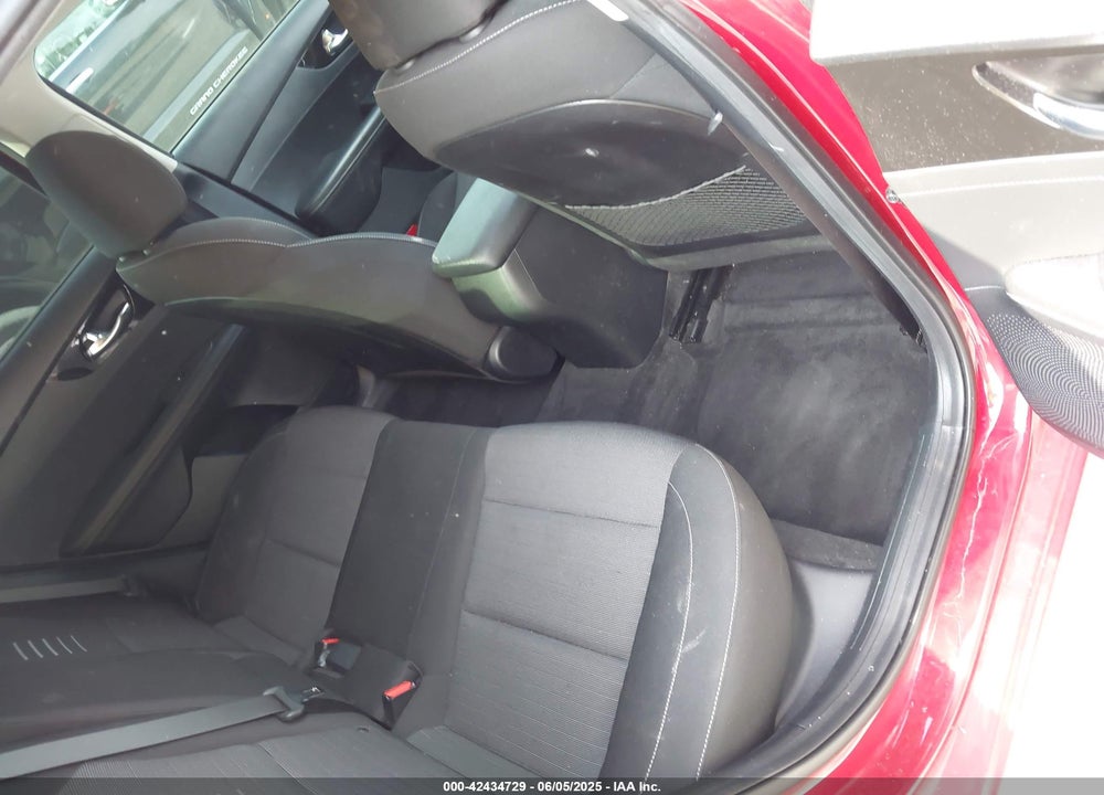 2019 KIA FORTE S VIN: 3KPF34AD2KE114389
