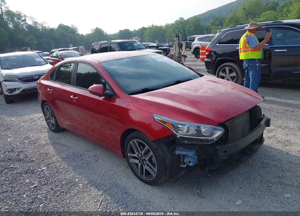 2019 KIA FORTE S VIN: 3KPF34AD2KE114389