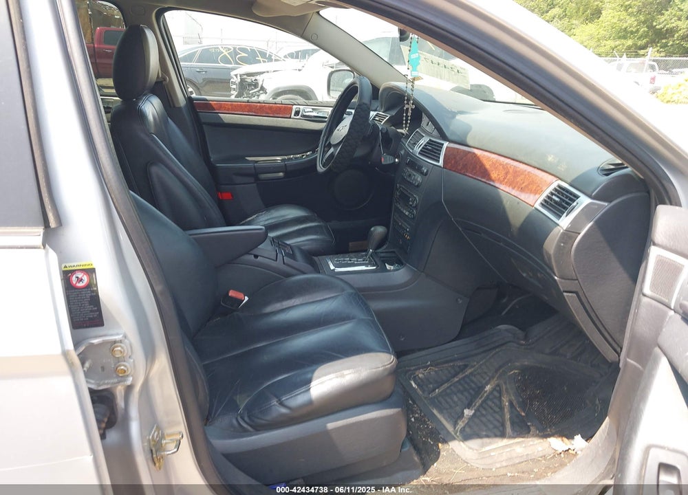 2005 CHRYSLER PACIFICA TOURING VIN: 2C8GF68495R276213