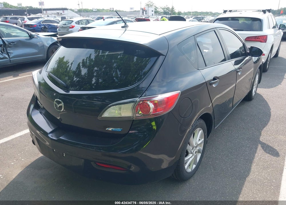 2012 MAZDA MAZDA3 VIN: JM1BL1L82C1678268