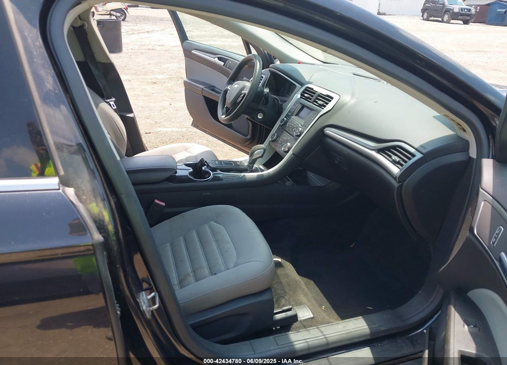 2014 FORD FUSION VIN: 1FA6P0G72E5377308
