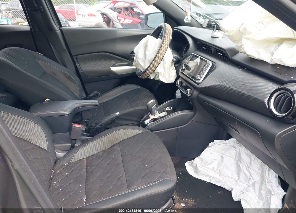 2020 NISSAN KICKS VIN: 3N1CP5CV1LL528749
