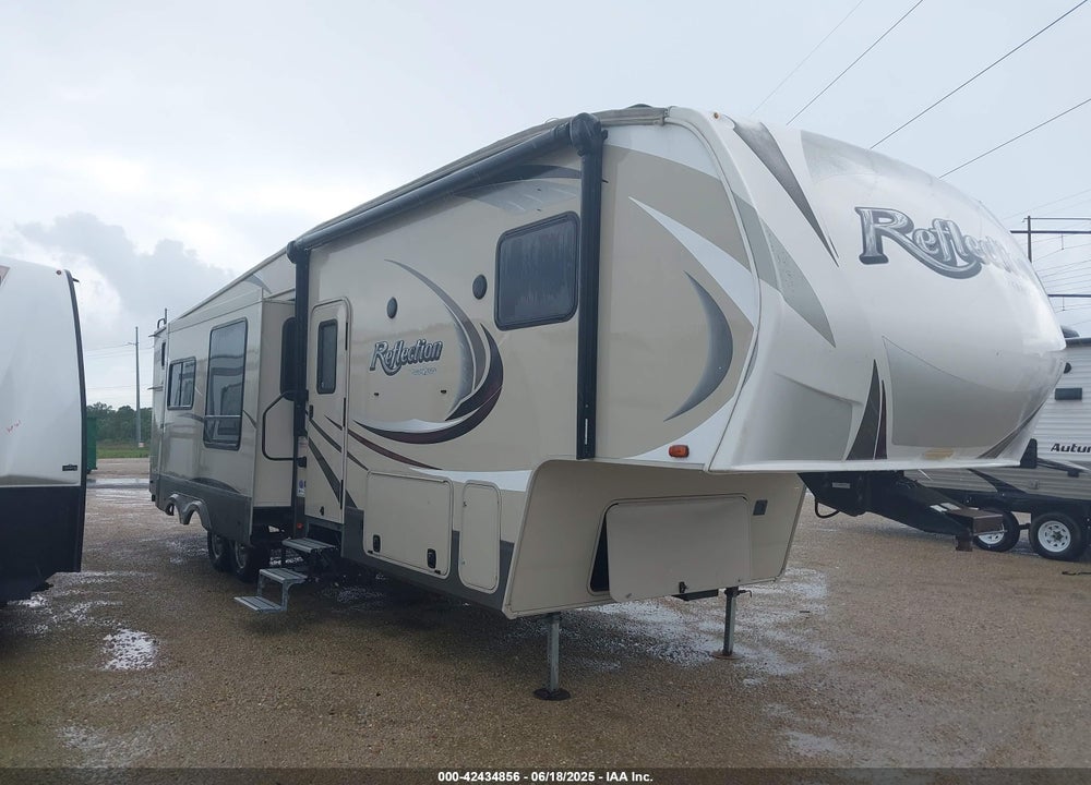 2015 RECREATION BY DESIGN 32FT 323 BHS VIN: 573FR3829F3300952
