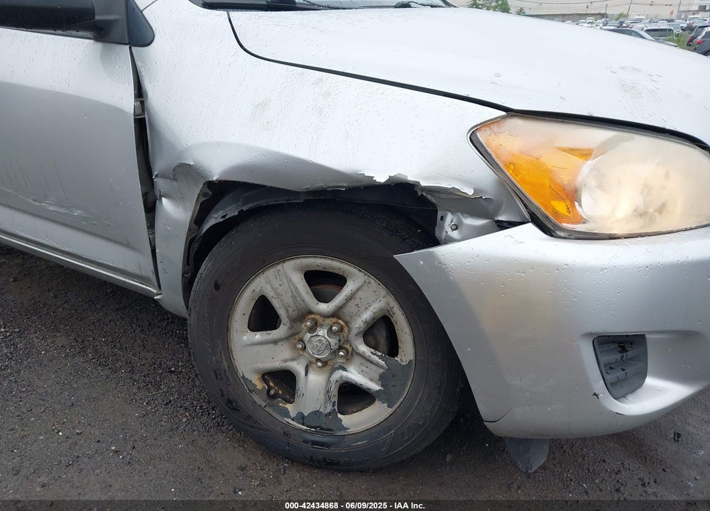 2011 TOYOTA RAV4 VIN: 2T3BF4DV2BW142322