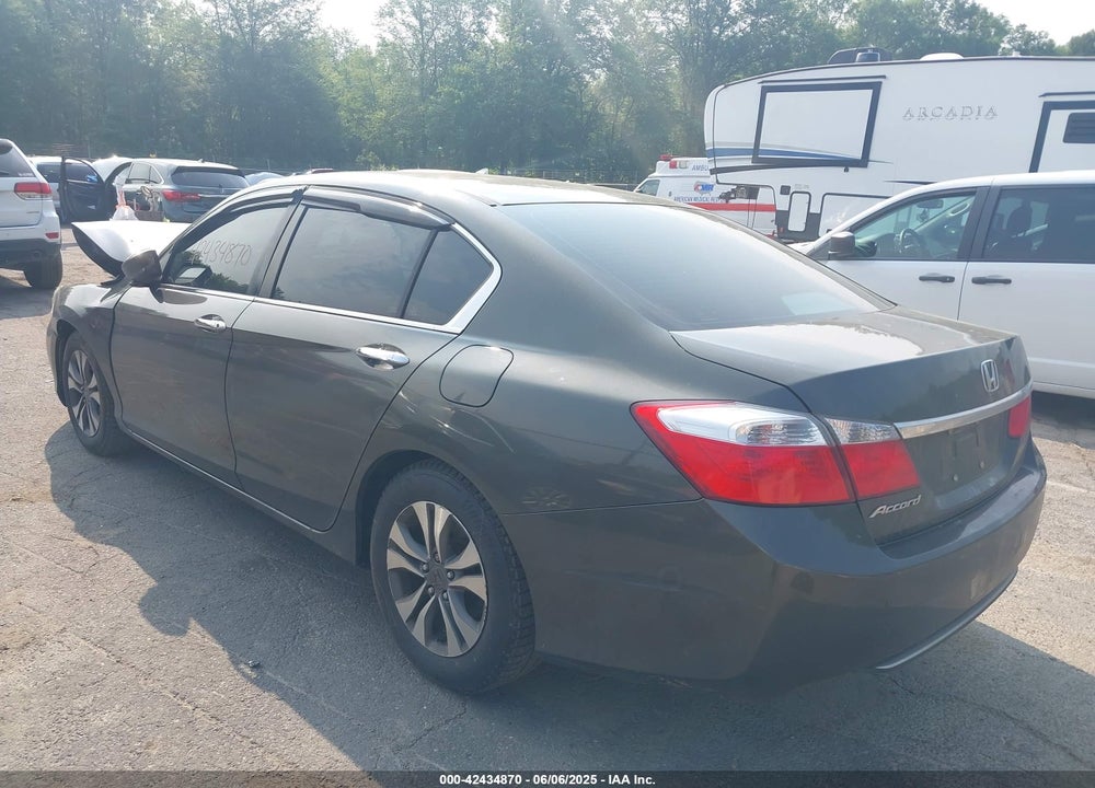 2013 HONDA ACCORD VIN: 1HGCR2F3XDA142230
