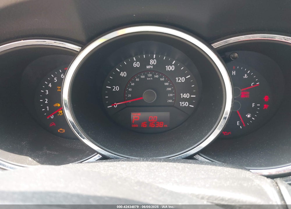 2011 KIA SORENTO EX VIN: 5XYKUCA10BG003127