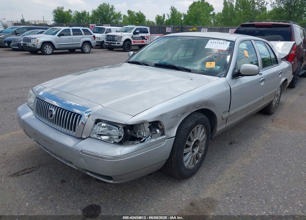 2009 MERCURY GRAND MARQUIS VIN: 2MEHM75V69X615606