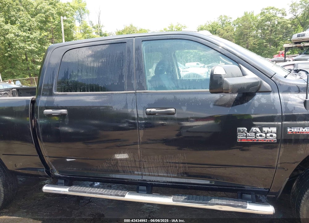 2015 RAM 2500 VIN: 3C6UR5CJ5FG679459