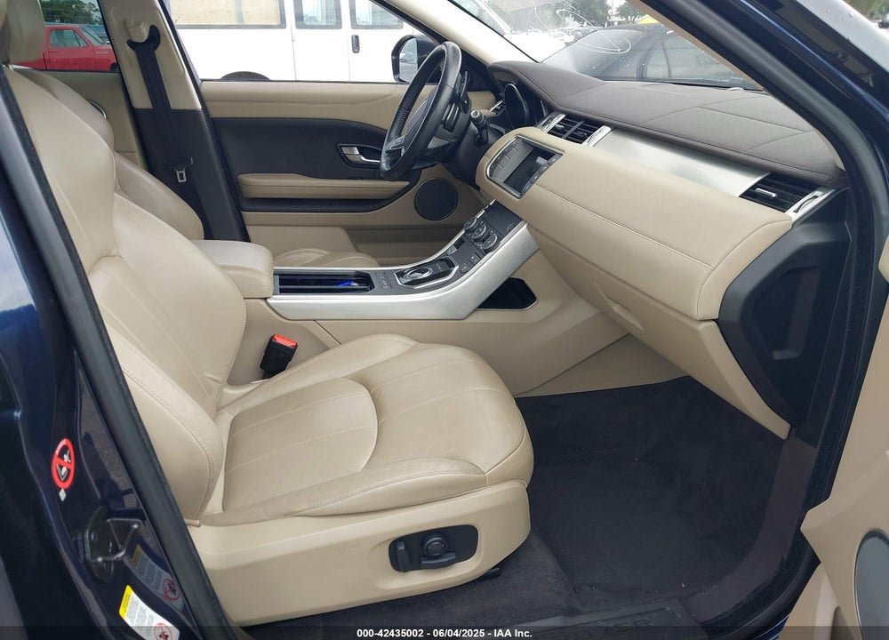2017 LAND ROVER RANGE ROVER EVOQUE VIN: SALVP2BG4HH181679