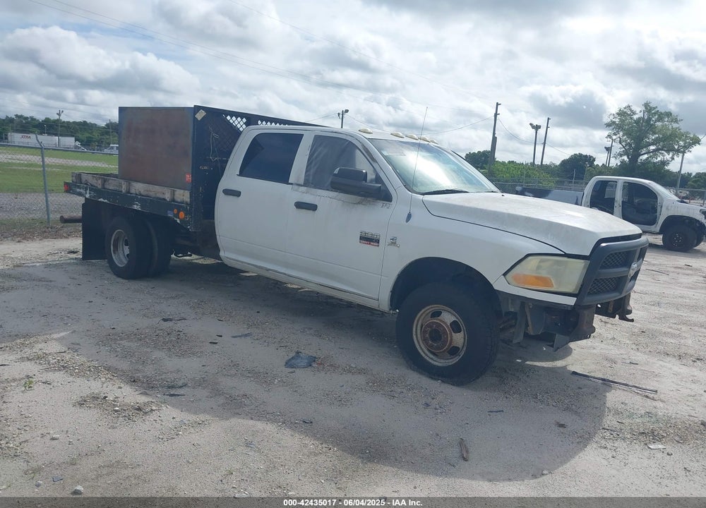 2011 RAM 3500 HD CHASSIS ST/SLT/LAIE VIN: 3D6WZ4CL6BG614105