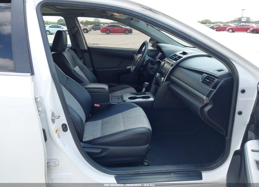 2014 TOYOTA CAMRY SE SPORT VIN: 4T1BF1FK4EU462613