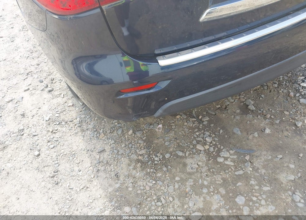 2015 INFINITI QX60 VIN: 5N1AL0MMXFC554836