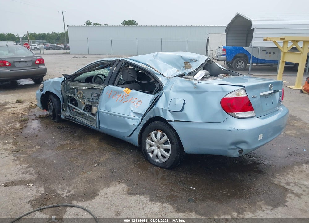 2005 TOYOTA CAMRY LE VIN: 4T1BE30K05U552588