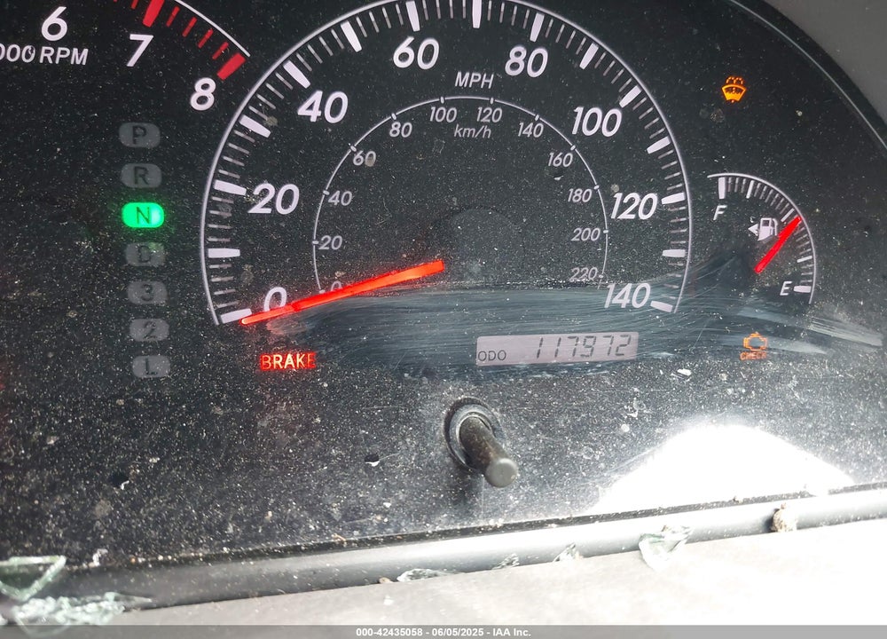 2005 TOYOTA CAMRY LE VIN: 4T1BE30K05U552588