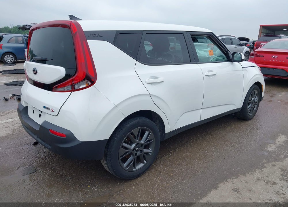2021 KIA SOUL VIN: KNDJ23AU9M7149456