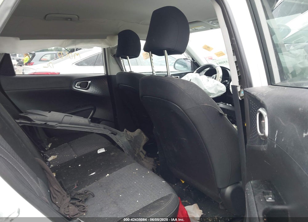 2021 KIA SOUL VIN: KNDJ23AU9M7149456