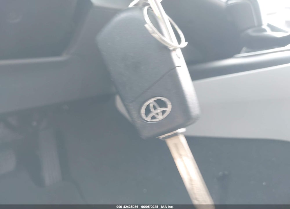 2021 TOYOTA CAMRY VIN: 4T1G11AK1MU413380