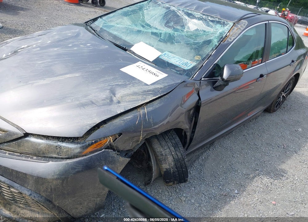 2021 TOYOTA CAMRY VIN: 4T1G11AK1MU413380
