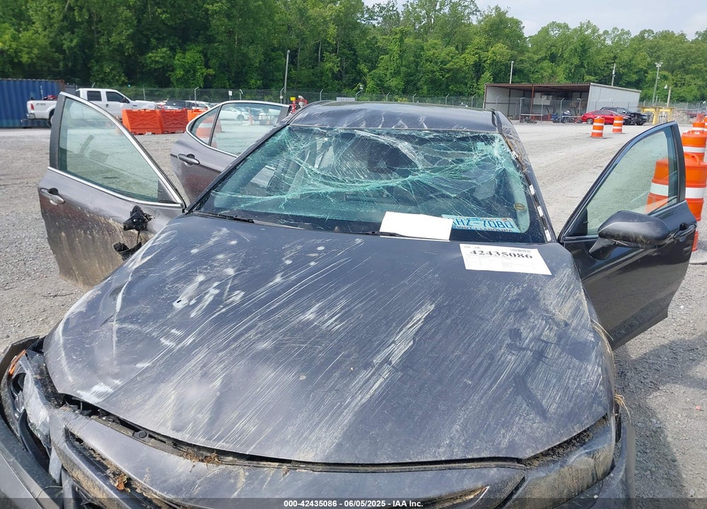 2021 TOYOTA CAMRY VIN: 4T1G11AK1MU413380