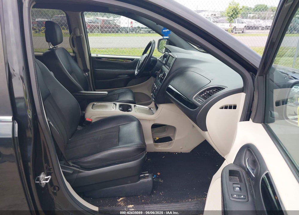 2019 DODGE GRAND CARAVAN SXT VIN: 2C4RDGCG1KR672199
