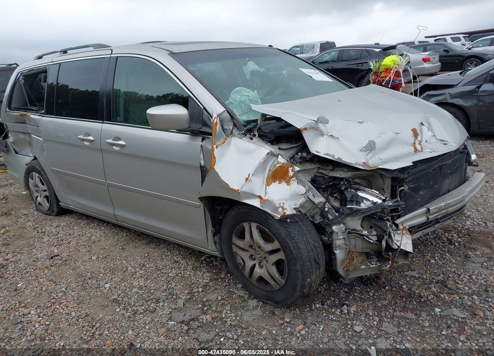 2005 HONDA ODYSSEY EX-L VIN: 5FNRL38765B079913