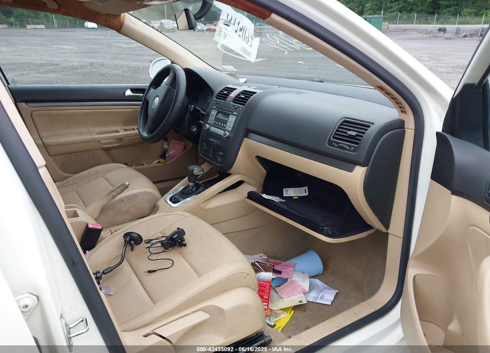 2007 VOLKSWAGEN JETTA VIN: 3VWEF71K37M190720