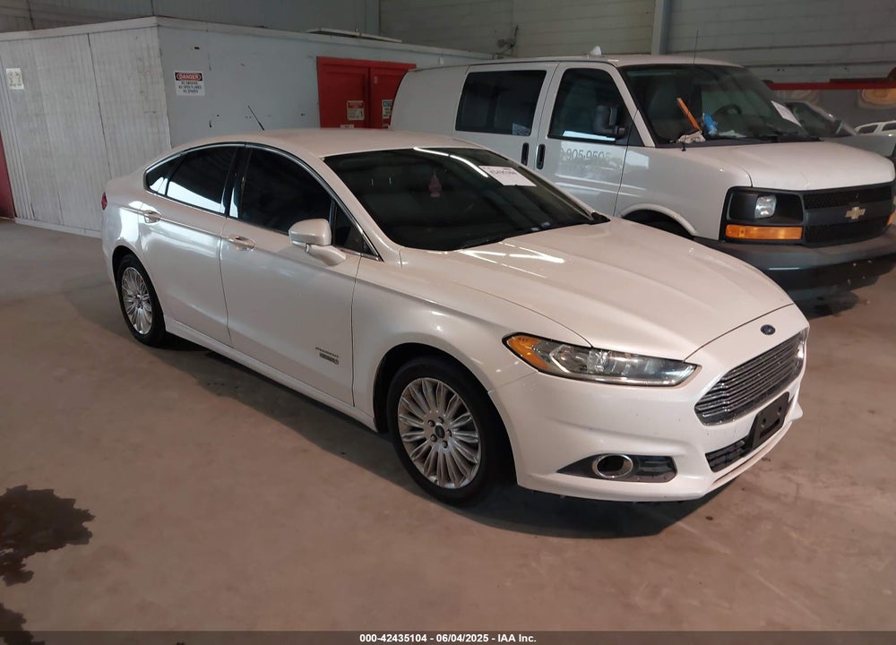 2014 FORD FUSION ENERGI SE LUXURY VIN: 3FA6P0PU1ER129649