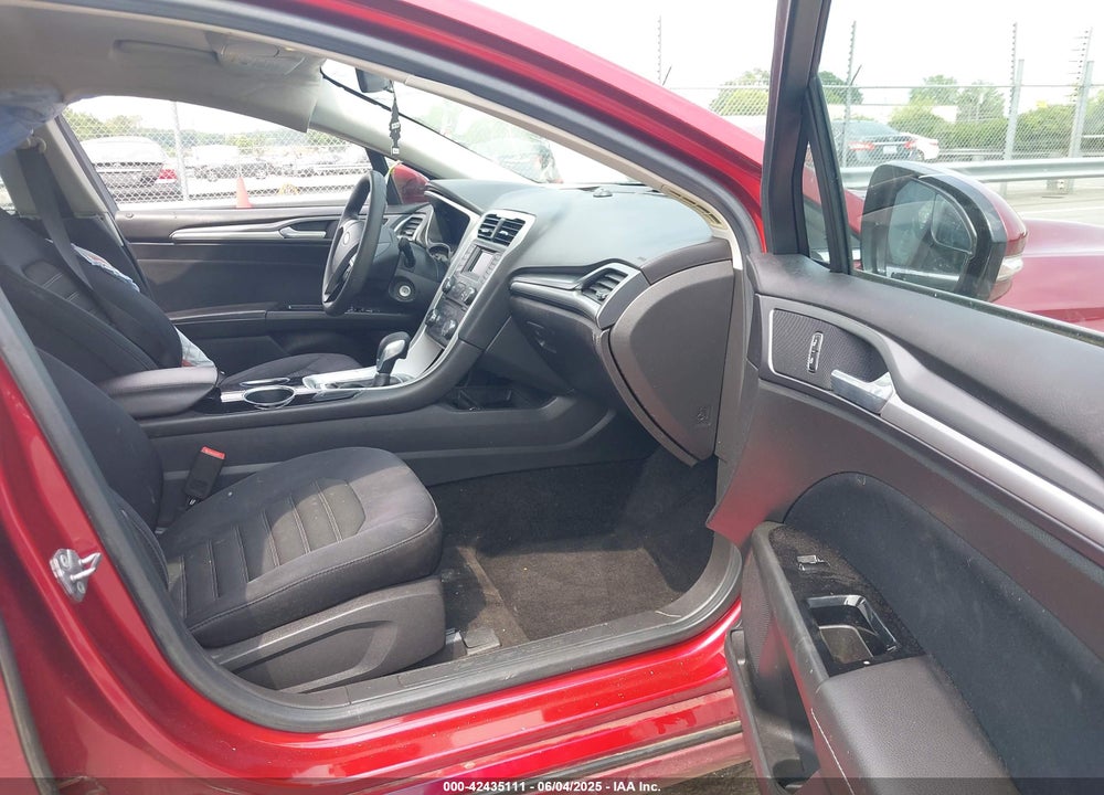 2013 FORD FUSION SE VIN: 3FA6P0H7XDR146666